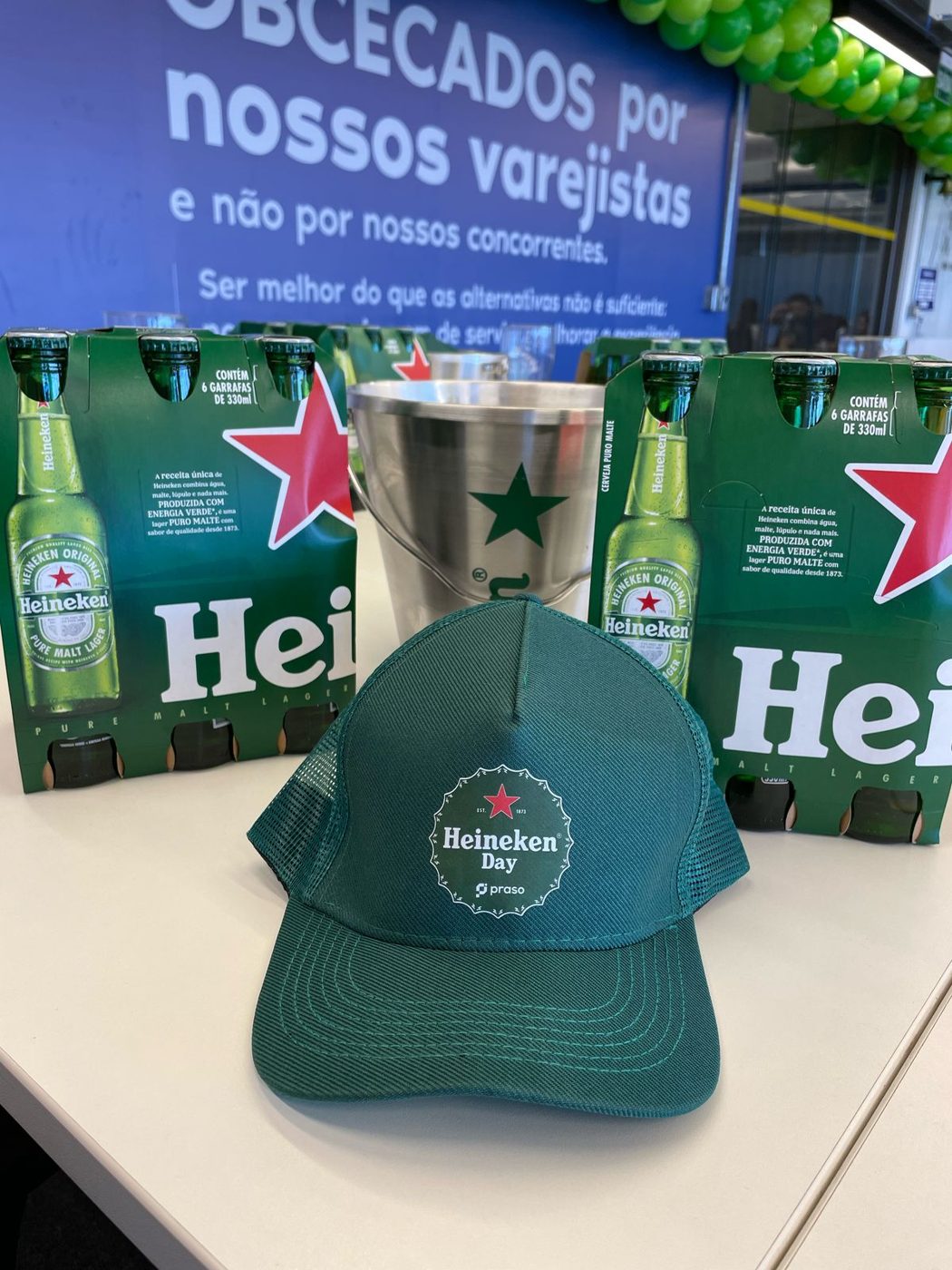 Boné e copo do Heineken Day