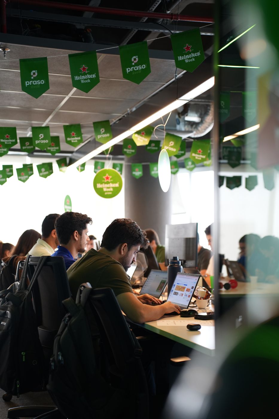Escritório da Praso decorado para a Heineken Week