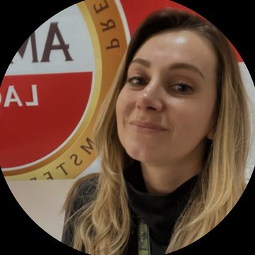 Marcella Cozer, da Heineken